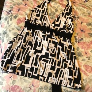 Geometric Halter Top W/Tie